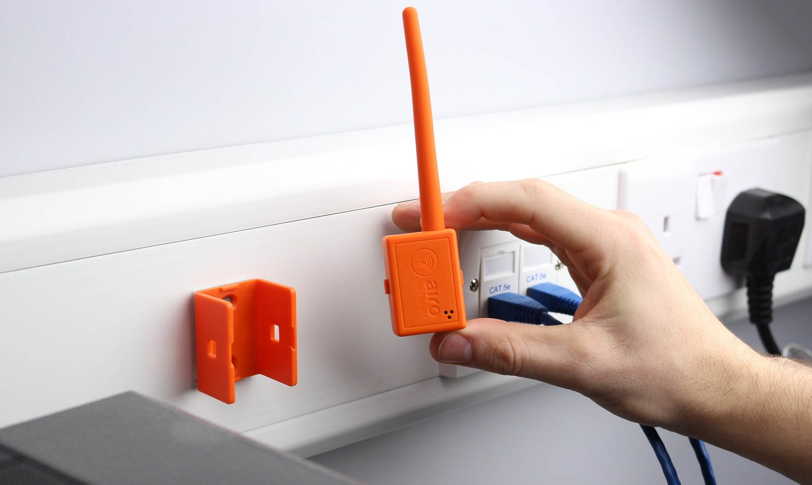SenseAnywhere AiroSensor